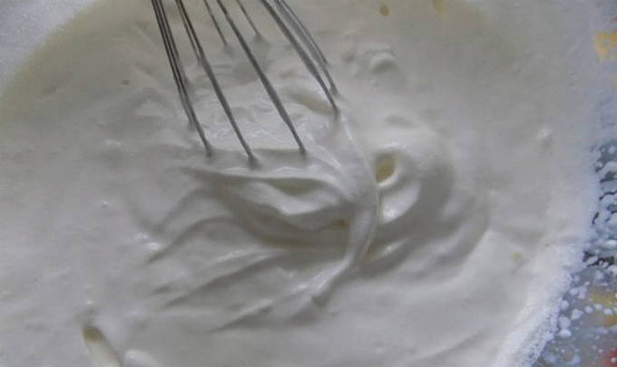 Йогуртовый крем с желатином для бисквитного торта