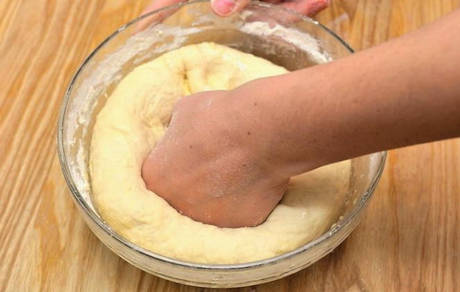 Тесто на кефире для пирожков как пух без дрожжей