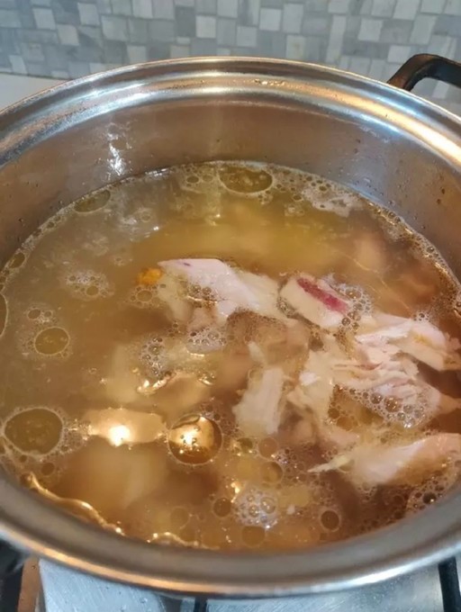 Гороховый суп с картошкой и курицей