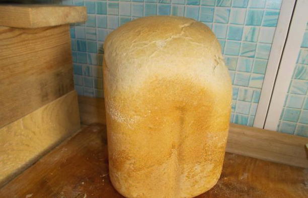 Белый хлеб на закваске в хлебопечке