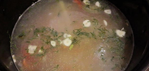 Гороховый суп без мяса в мультиварке