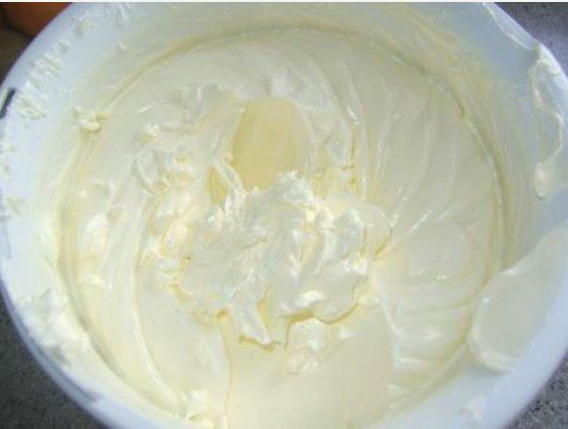 Масляный крем для торта под мастику