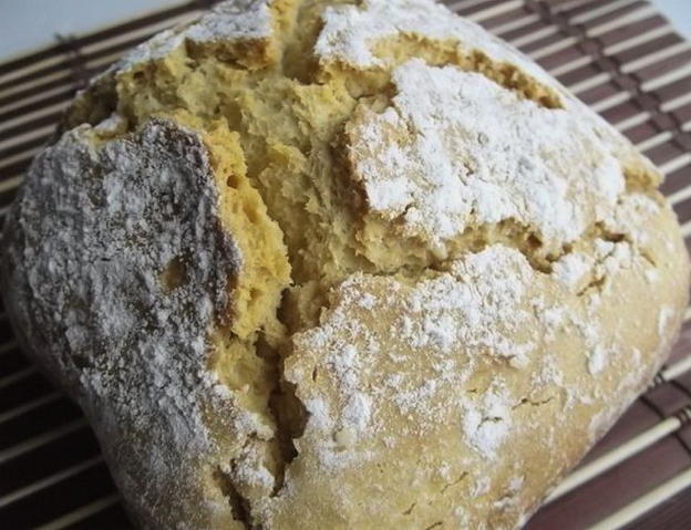 Бездрожжевой хлеб в хлебопечке Редмонд