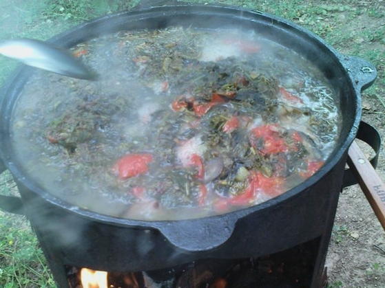 Как приготовить Армянская Хашлама с картофелем из баранины с пивом на костре рецепт пошагово