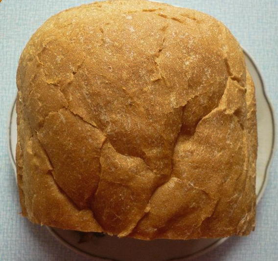 Хлеб из цельнозерновой муки на кефире в хлебопечке