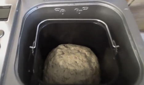 Ржаной хлеб на кефире в хлебопечке