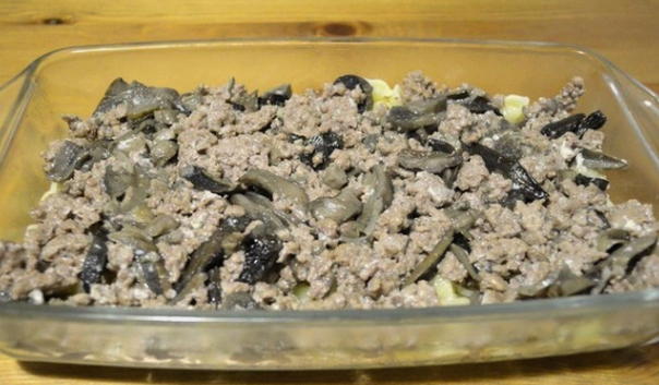 Ингредиенты для «Макаронная запеканка с мясом и грибами»: