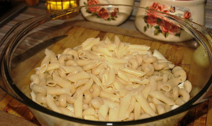 Запеканка с макаронами, ветчиной и сыром в духовке