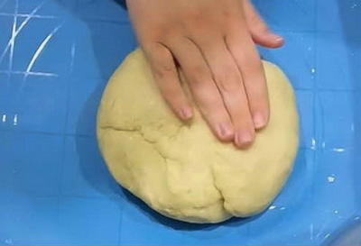 Заварное тесто для пельменей с яйцом на кипятке
