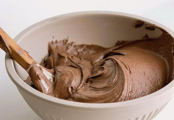 Рецепт Взбитый шоколадный крем-ганаш (версия для печати)