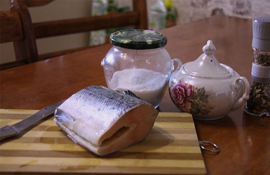 Как посолить форель для бутербродов в домашних условиях
