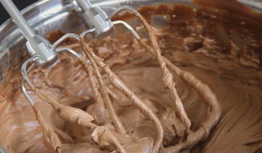 Шоколадный крем-чиз с какао для торта