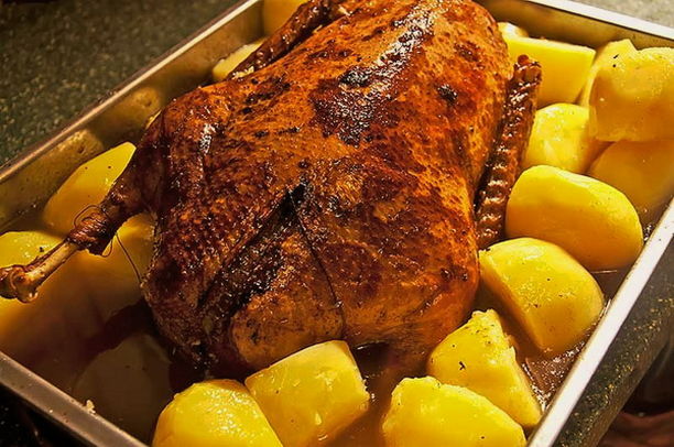 12 способов вкусно приготовить гуся в духовке