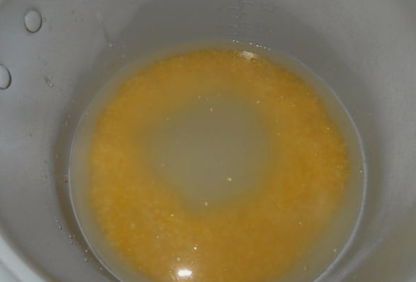 Кукурузная каша на воде в мультиварке Поларис