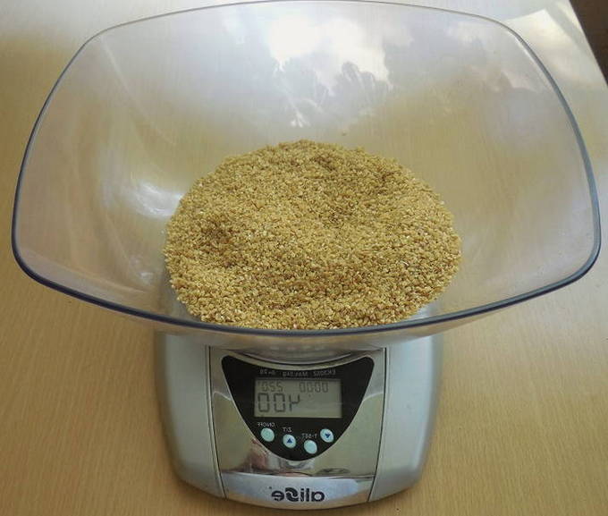 Как сварить пшеничную кашу на воде в кастрюле на плите