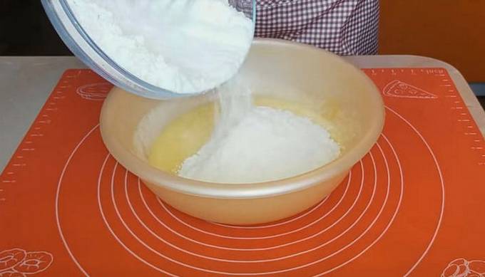 Бездрожжевое тесто на кефире для беляшей