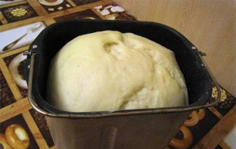 Тесто для беляшей с сухими дрожжами в хлебопечке