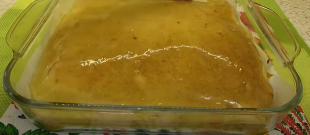 Заливной пирог с капустой на сметане и кефире в духовке