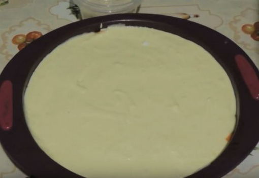 Пирог с капустой из жидкого теста на майонезе в духовке