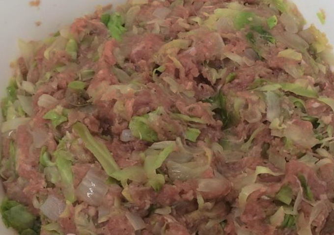 Чебуреки из капусты с фаршем: рецепт от шеф-повара Александра Бельковича