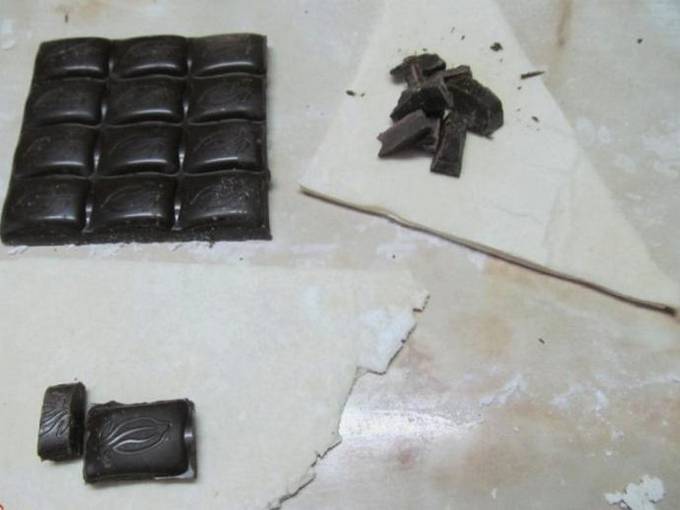 Круассаны из слоеного готового теста с шоколадом