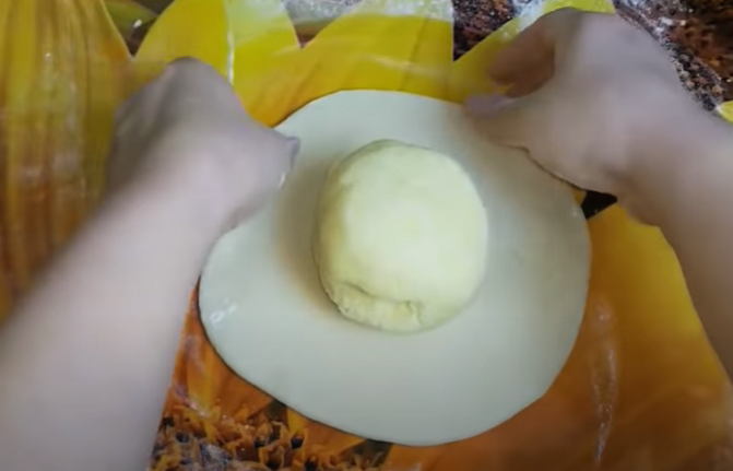 Лепешка с сыром и картошкой в духовке