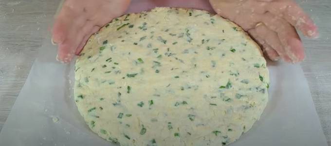Лепешки с сыром и зеленью в духовке