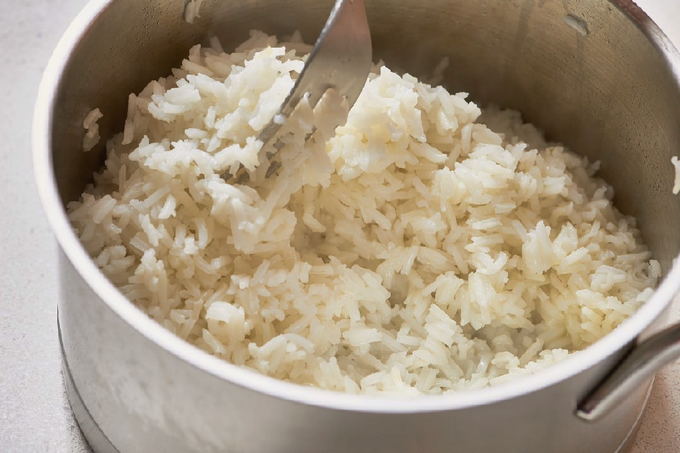 Утка с рисом в фольге в духовке