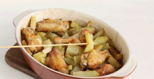 Курица с картошкой в сметане. Пошаговый рецепт с фото | Кушать нет
