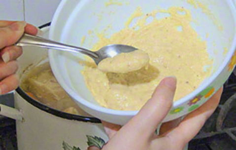 Клецки из манки и яиц для супа