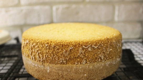 Бисквитный корж для торта в духовке