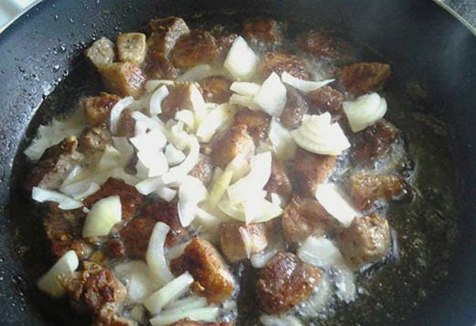 Узбекский плов из свинины на сковороде