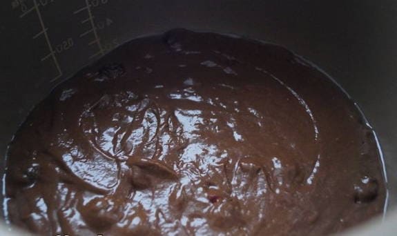 Шоколадный кекс на кефире в мультиварке