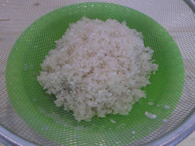 Плов из риса с мясом в горшочке в духовке