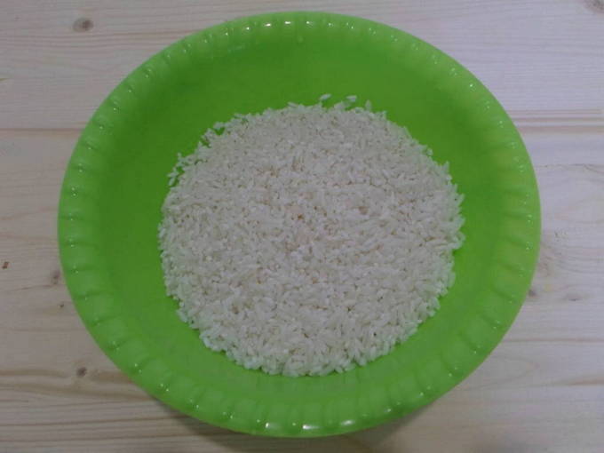 Мясо запеченное с рисом в горшочке