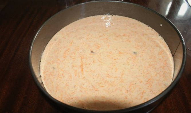 Морковный кекс с изюмом