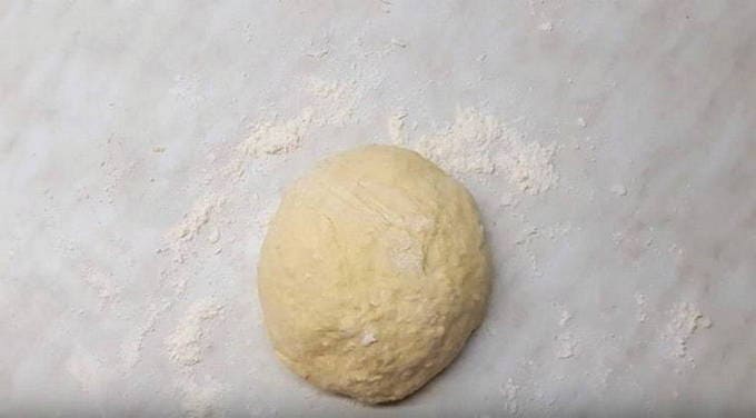 Быстрое тесто для пирожков на ряженке (без дрожжей)
