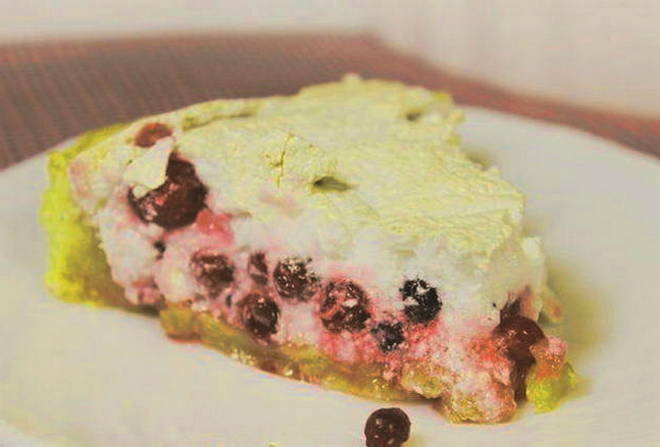 Открытый брусничный пирог из песочного теста, рецепт с фото — уральские-газоны.рф