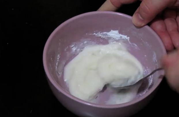 Глазурь для кулича из сахарной пудры без яиц