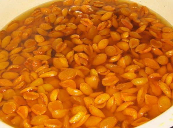 Варенье из абрикосов без косточек с грецкими орехами