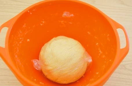 Открытый пирог из песочного теста с абрикосом