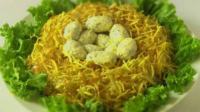 Котлеты-гнезда с грибами и сыром