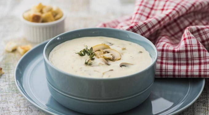 Классический крем–суп из шампиньонов со сливками