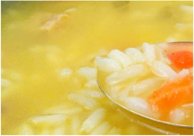 Суп с рисом и рыбной консервой
