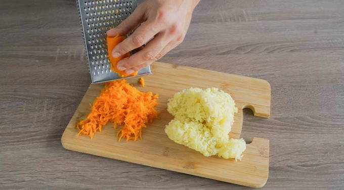 Салат Мимоза с картошкой и морковью классический