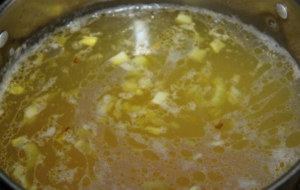 Суп с фрикадельками из свинины