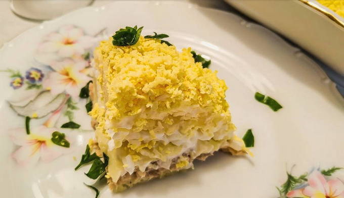 Салат «Мимоза» с сельдью - оригинальный праздничный рецепт с пошаговыми фото