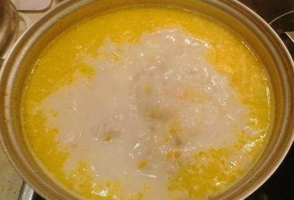 Сырный суп с фрикадельками с грибами