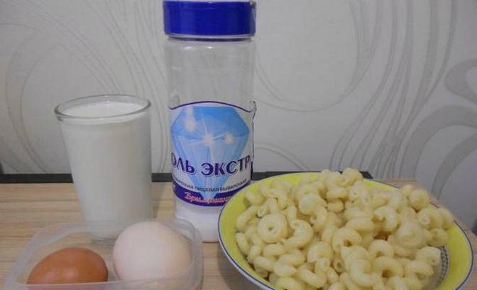 Лапшевник с яйцом и молоком в духовке