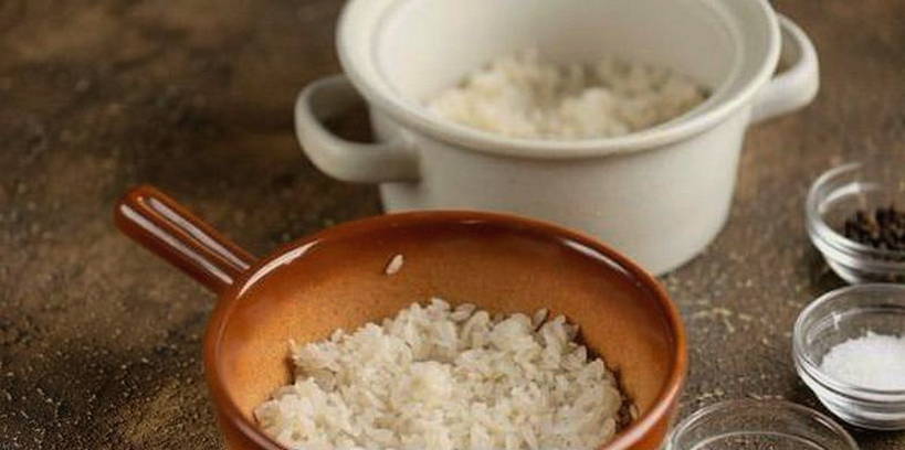 Минтай с рисом в духовке